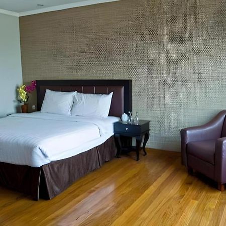 P Hotel Jakarta Exterior foto
