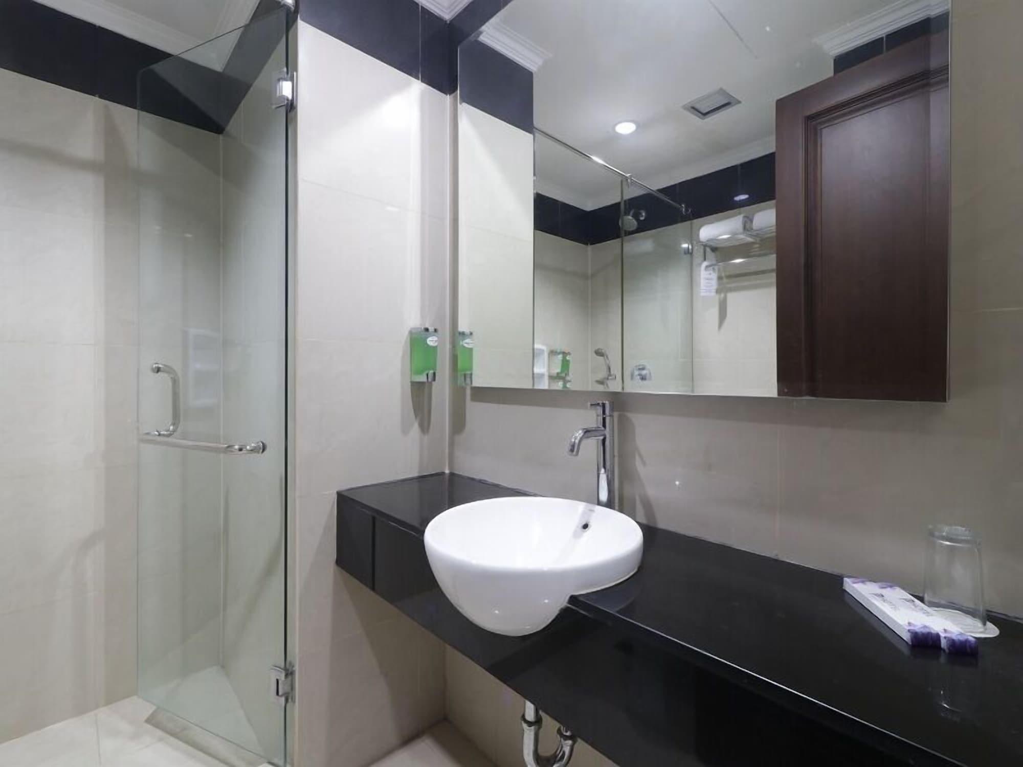 P Hotel Jakarta Exterior foto